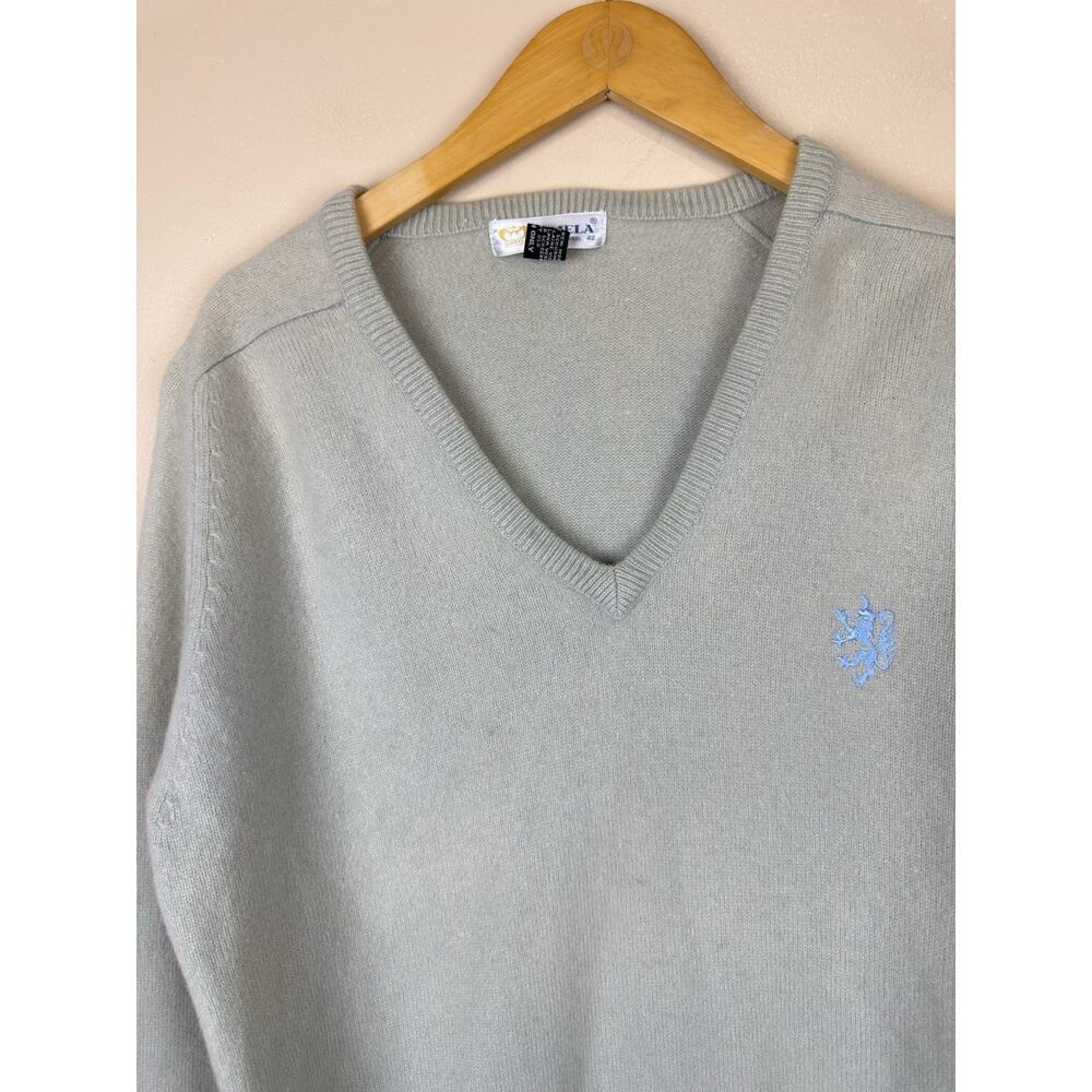 Camela Women’s V-Neck Sweater, Gray-Green, Embroidered Logo, Size 42/L Lambswool - Picture 2 of 10